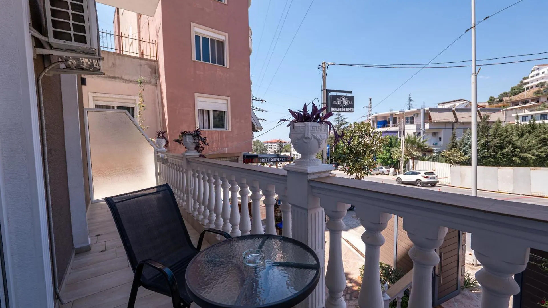 Hotel Elite Sarandë 4*,  Albania